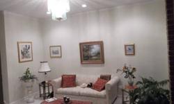 Lovely unit updated in the last 5 years. Unit has a single car garage attached. Closely located to school, church, grocery, resturants and more.Listing originally posted at http