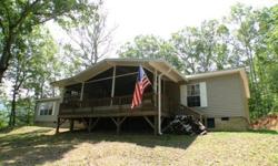 136 Gibson Ridge Road Franklin NC - Franklin NC Real EstateImmaculate Clayton Home!2008 Clayton manufactured home on a permanent foundation! 2000 sq. ft. 3 bedrooms, 2 baths, 1 office/sleeping room? Large kitchen, huge master bedroom, tremendous screened