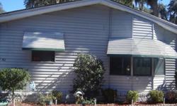 2 BEDROOM 2 BATH HOME IS IN A PERFECT LOCATION ON THE DORA CANAL. CLOSE TO SHOPPING, DINING AND MANY EVENTS TO ENJOY AROUND TOWN. ENJOY THE FLORIDA LIFESTYLE IN THIS COMMUNITY, FRIENDLY NEIGHBORS, CLUBHOUSE, SHUFFLEBOARD, BOATING AND FISHING.