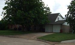 Unbelieveable potential in this 3 bed 2 1/2 bath home in Moore with a 17 x13 basement/safe room, a 28 x 22 attached workshop, two living areas (one could be made into a master suite). This home is being sold as is.
Listing originally posted at http