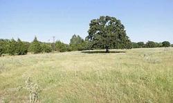 Great 32 acre mini Ranch site. Ideal for your dream home, horses, cattle, just the right size. Sandy soil, scattered mature oak trees.Listing originally posted at http