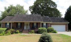 All brick home with 2 car garage, mature trees, and fenced shady backyard is waiting on you! Darlene Schlichte is showing this 3 bedrooms / 2 bathroom property in Lexington, SC. Call (803) 730-3101 to arrange a viewing. Listing originally posted at http