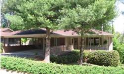 CLUBVIEW - A Rare Find!! Lovely 3BR, 3BA Home FULLY HANDICAP ACCESSIBLE and ideally suited for those with special needs, empty nesters or wishing to Downsize. Main Level equipped with Extra Lg. rooms and beautiful hardwoods throughout. Liv. Rm, Dining Rm