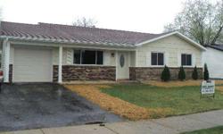 Deceptively spacious, professionally rehabbed 4bed 2bth in Woodgate sub. New items