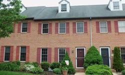 Lovely brick townhouse with wood floors, basement for storage, deck & patio area. Finished third floor for storage or could also be bedroom/office area. Close to shopping, restaurants, & grocery stores.
Bob Rose has this 3 bedrooms / 1.5 bathroom property