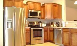 3BD/2BA
Includes Kitchen Appliances and Washer/Dryer
Master includes en suite bathroom and walk-in closet