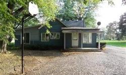 SELLER says "Make a Deal!" Rare "in town" 5acre parcel with outbuilding, horses allowed and adjacent to Emricson Park and the Woodstock Water Works! Home sits on about 1.5 acres, the rest for entertainment! Large 1st floor master bedroom, fireplace, and