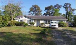 This awesome 3 bedrooms, 1.5 bathrooms home is move in ready.
The David A. Robertson Home Selling Team is showing 213 Rhine Court in Wilmington, NC which has 3 bedrooms / 1 bathroom and is available for $137900.00.
Listing originally posted at http