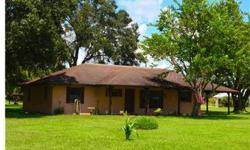 Here it is -- the little country home you've been waiting for! This 2 bedroom/2 bath block on home sits on almost 3 acres in rural Plant City! Country living yet very convenient to schools, shopping and entertainment. Spacious kitchen with a breakfast