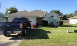 Beautiful home close to park, medical facilities and schools. Split bedrooms, with garden tub and shower in master, large closet. All of this on a 12,079 s.f. lot! Twice the lost size of most homes to give a greater sense of privacy.Listing originally