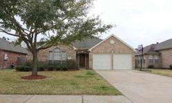 Very nice well maintained home with open floor plan in westgreen subdivision. Nanette Vaughn is showing this 3 bedrooms / 2 bathroom property in Katy. Call (409) 782-0983 to arrange a viewing.