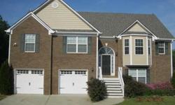 MOVE IN CONDITION HOME! LARGE BEDROOMS, FAMILY ROOM, GREAT KITCHEN, AND SEPARATE DINING ROOM. BONUS ROOM DOWNSTAIRS FOR A POOL TABLE! THIS IS A FANNIE MAE HOME
Listing originally posted at http