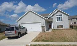 Up for sale is a spacious split foyer home that was built in 2007. This 3 bedroom and 3 bath, open floor plan is a MUST SEE! It can be yours as early as mid August!!! This home is in a convenient location; minutes to downtown Des Moines, I 80/235, Highway
