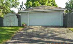 CONVENIENT BLOOMINGTON LOCATION. FENCED BACKYARD W/INGROUND POOL, FINISHED BASEMENT, C/AIR, VINYL SIDING & WINDOWS, NEWER FURNACE. GREAT OPPORTUNITY! SOLD AS-IS, NO WARRANTIES.
Listing originally posted at http