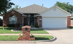 This 1590 square foot single family home has 3 bedrooms and 2.0 bathrooms. It is located at 2913 Rockingham Dr Norman, Oklahoma. This home is in the Norman Public Schools District. The nearest schools are Washington / Ronald Reagan when it opens (under