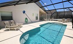 A Sparkling Pool, Extended deck to Enjoy the Florida Susnhine.Beautiful 4 Bedroom, 3 Bathroom Vacation Home with Private Pool and Game Room in Orlando, Florida http