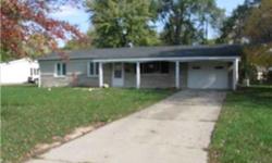 Case # 151-859989 Property is offered as-is. 1032 SQ FT 3 bedroom Ranch Home. Great location in Whiteland, and sits on a nice size lot. Exterior in very good condition. Immediate posession! Status "IN" insurability.
Bedrooms: 3
Full Bathrooms: 1
Half