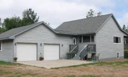 Built in 2005, this 4 bedroom, 2 1/2 bath home features a master suite with private bath, kitchen, tongue & groove ceilings & floors and great country views! 5 acres of land near Itasca Park!Listing originally posted at http