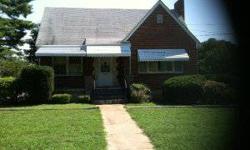 Property Details 1023 Persinger RD Roanoke, VA 24015 Single Family Home (Detached) $149,400 2 Bedroom(s) 1 Full Bath(s), 1 Half Bath(s) 1297 Square Feet Taxes