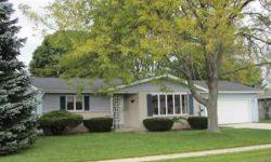 Home on a corner lot this 3 beds,1.5 bathrooms home is a charmer.
Barbara Lukens is showing 279 S 5th St in Cedar Grove, WI which has 3 bedrooms / 1.5 bathroom and is available for $149500.00. Call us at (920) 918-1412 to arrange a viewing.