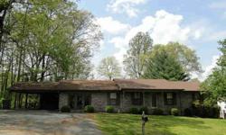 Situated inside Cookeville City Limits, this full brick one-level homes offers 2040 square feet of living space, 3 bedrooms, 2 full baths, family room with ventless fireplace, kitchen with built-in corner cabinet and center island, adjoining dining room,