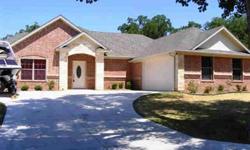Cute open floor plan with an Austin stone corner fireplace, breakfast bar, split bedrooms and a large master. Master bath has custom-tile shower and huge walkin closets. Extras range from custom cabinets to granite countertops. Motivated Seller.
Listing