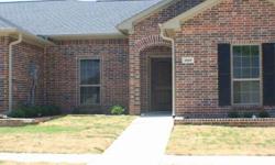A townhome community with you in mind! In the heart of Tyler near shopping, hospitals, and colleges. Whether you are just starting out in life or looking for a place to slow down, Shiloh Village is the perfect townhome community for you .Beautiful new