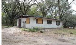 Great potential, Fixer Upper,very nice country living property with 3 bedroom 2 bath home and detached in-law suite.Wood cabinets,Large workshop block build home, tiled floors. Days 1-7