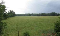 FIELD OF BEAUTY! 37.5 ACRES IN HART COUNTY. PAVED ROAD FRONTAGE. PROPERTY IS FENCED - CURRENTLY HAS CATTLE. CREEK ON REAR OF PROPERTY. HUGE BARN. GENTLY ROLLING - MOSTLY OPEN LAND.
Listing originally posted at http