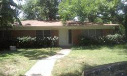 OWNER FINANCE THIS SUPER NICE 4/3/2 w/ 2 LIVING AREAS!