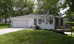 Dewart Channelfront 100'+ waterfrontage with lakefront view. Home is like new, completely remodeled. Kitchen entirely new, as well as the bathroom. New lighting, flooring. Walkout lower level is unfinished. Newer 4" well. Come make this your lake place,