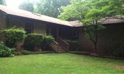 3 BR/2 BA home situated on 1.37 acres. The property is located at the end of a quiet cul-de-sac while still offering convenience to I-77.
Listing originally posted at http