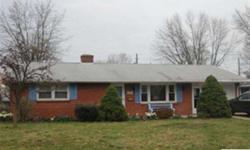 Nice brick ranch - excellent condition, tile in kitchen, rec room in basement, potential 3rd bedroom in basement.
Listing originally posted at http
