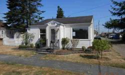 Charming well maintianed home on a corner lot in Lynden. Perfect for first time home buyer or as an investment. Features built in enterainment center and bench, along custom paint. Great location and low maintenance. Seller may pay up to 3% towards buyers