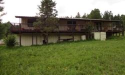 Great fixer-upper. Make it look like your own, has a lot of potential, also comes with great buildable lots on each side that already have septic tanks installed. "MAKE AN OFFER" Seller is motivated!!!!!!!!!!!!!Listing originally posted at http