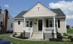 3 Bedroom house for sale on quiet dead- end street in Manheim , PA. New windows, roof, siding and insulation. Updated inside and out!