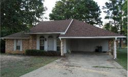 Enjoy easy subdivision living with amazing backyard wood deck. Doug Rogers is showing this 3 bedrooms / 2 bathroom property in Pineville, LA.Listing originally posted at http