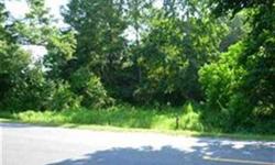 Beautiful 1.25 acre on Crawfordville Hwy between C-ville and Hwy 98. Well and Septic are "as is" but were in use when mobile home was cleared a few years ago. City water is available. Great location for a new mobile or build a house. Buyer to verify with