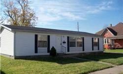 EXCELLENT MANUFACTURED HOME ON A PERMANMET FOUNDATION, 3 BEDROOMS, 2 FULL BATHS, ON A 66X132 LOT. LOT 36X24 BLOCK GARAGE WITH 16X9 WOODEN DECK. CLOSE TO SCHOOLS, PARK, AND ACCESS TO SR RD 13 AND 37
Bedrooms: 3
Full Bathrooms: 2
Half Bathrooms: 0
Living