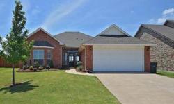 Great price in Thomas Trails. Wood floors in living room. Attractive brick archway above stove in kitchen, island and pantry. Spacious dining area. Bay window in master, crown molding, large master closet. This home has an abundance of linen and utility