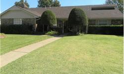 Spacious home with an open living/dining floorplan.
Cindy and Brian Cook has this 3 bedrooms / 3 bathroom property available at 5928 N Sterling Drive in Oklahoma City for $169900.00.
Listing originally posted at http