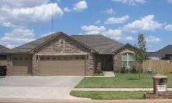 ALMOST NEW HOME. SPACIOUS LIVING AREA, FULLY EQUIPPED KITCHEN, GRANITE COUNTER TOPS. TILED FLOORS IN ENTRYWAY, KITCHEN, DINING, BATHS AND UTILITY ROOM. 3 BEDROOMS PLUS STUDY OR 4 BEDROOMS, SPLIT PLAN. GOOD STORAGE. MUST HAVE 24 HOURS OFR APPT. OWNER WILL