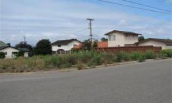 Great neighborhood. Gorgeous Morro Rock views. One lot from the corner. Corner for sale also. Near golf course,sand dunes,ocean and back bay trails. Owner financing with $50,000 down
Listing originally posted at http