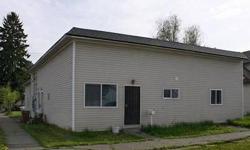 Money Making Triplex, just North of Gonzaga. Over $1600/month Gross Income. All units with washer/dryers. Long term tenants with good rental history. New roof in the last year, 2 of the 3 units recently upgraded.
Listing originally posted at http