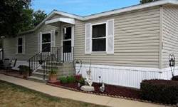 Pristine condition!! Move right in! Not a short-sale! Dawn Dause is showing this 3 bedrooms / 2 bathroom property in Dwight, IL. Call (815) 954-5050 to arrange a viewing. Listing originally posted at http
