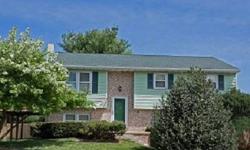 Delightful Bi-Level within walking distance of downtown Lititz! Enjoy 3 bedrooms, 1 1/2 bathrooms, cebtral A/C, large deck and a 3 car garage!
Listing originally posted at http