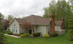 Bedrooms: 3
Full Bathrooms: 3
Half Bathrooms: 0
Lot Size: 0.05 acres
Type: Condo/Townhouse/Co-Op
County: Mahoning
Year Built: 1997
Status: --
Subdivision: --
Area: --
HOA Dues: Includes: Exterior Building, Association Insuranc, Landscaping, Reserve Fund,