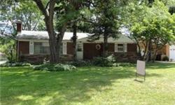 Bedrooms: 3
Full Bathrooms: 2
Half Bathrooms: 0
Lot Size: 0.3 acres
Type: Single Family Home
County: Cuyahoga
Year Built: 1956
Status: --
Subdivision: --
Area: --
Zoning: Description: Residential
Community Details: Homeowner Association(HOA) : No,
