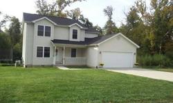 Quality-constructed home in southwest Carbondale and close to SIU campus. Attractive floorplan with formal living room and dining room, large kitchen, family room and office on 1st floor.Listing originally posted at http
