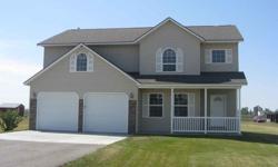 Just like new 2 story home on 1 acre with 3 bedrooms, 2 1/2 baths, west of Rexburg, close to everything. Built in 2004. Clean and in perfect condition. Enjoy this newer, quiet subdivision close to town.
Listing originally posted at http